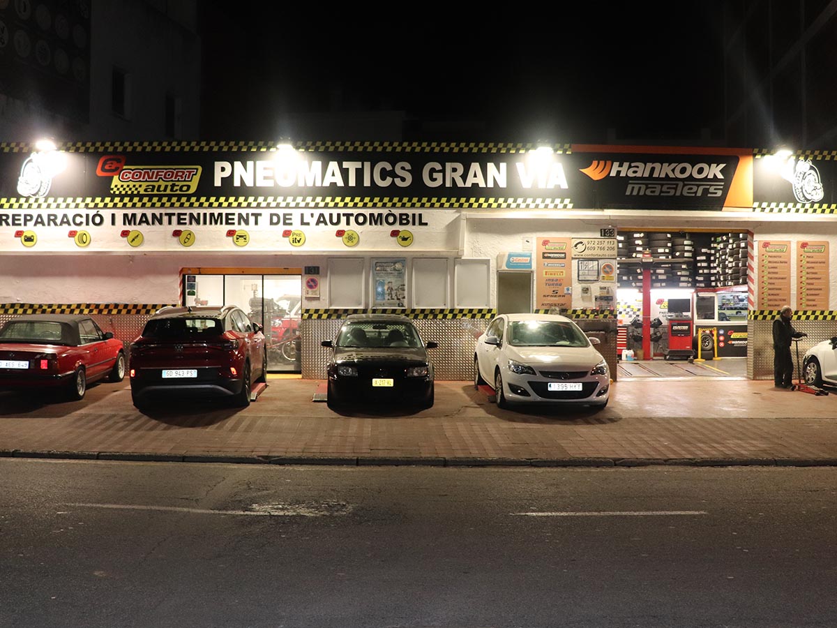 Pneumatics Gran Via Roses